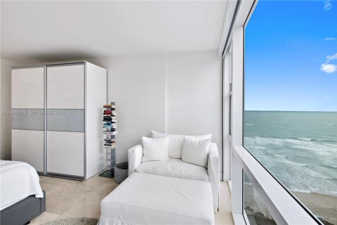 Copropriété à louer à Miami Beach, Floride: 2 chambres, 111.48 m2 № 2390391 - photo 12