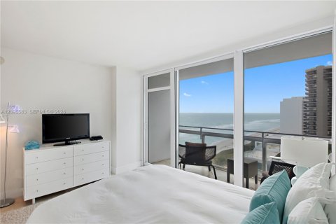 Copropriété à louer à Miami Beach, Floride: 2 chambres, 111.48 m2 № 2390391 - photo 30