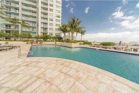 Condominio en venta en Miami, Florida, 2 dormitorios, 98.29 m2 № 2154638 - foto 23