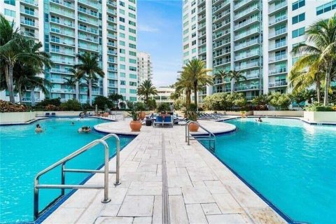 Condominio en venta en Miami, Florida, 2 dormitorios, 98.29 m2 № 2154638 - foto 27