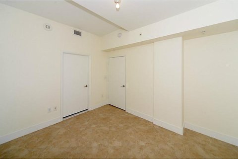 Condominio en venta en Miami, Florida, 2 dormitorios, 98.29 m2 № 2154638 - foto 19
