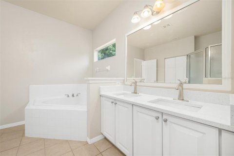 Casa en venta en Gainesville, Florida, 3 dormitorios, 176.61 m2 № 1907791 - foto 10