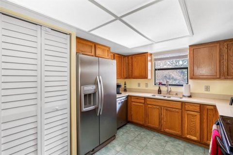 House in Palm Harbor, Florida 4 bedrooms, 272.95 sq.m. № 1775646 - photo 14