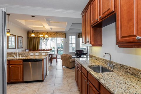 House in Four Corners, Florida 4 bedrooms, 271.09 sq.m. № 1553788 - photo 5