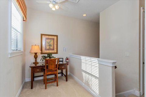 House in Four Corners, Florida 4 bedrooms, 271.09 sq.m. № 1553788 - photo 22
