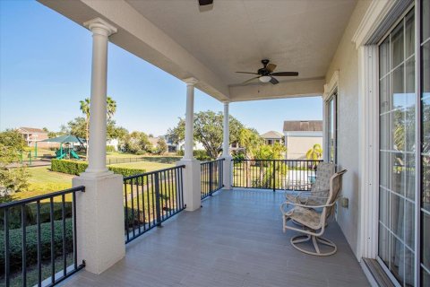 House in Four Corners, Florida 4 bedrooms, 271.09 sq.m. № 1553788 - photo 13