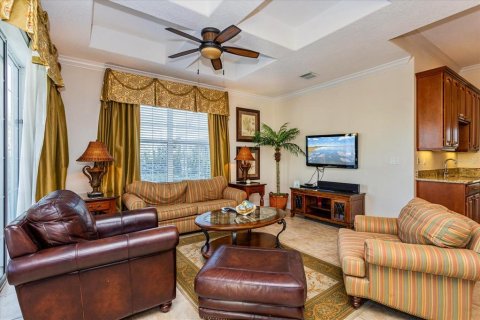 House in Four Corners, Florida 4 bedrooms, 271.09 sq.m. № 1553788 - photo 7