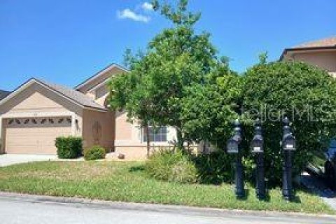 House in Davenport, Florida 3 bedrooms, 166.85 sq.m. № 2224290 - photo 14