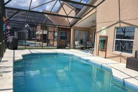 House in Davenport, Florida 3 bedrooms, 166.85 sq.m. № 2224290 - photo 3