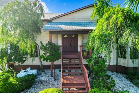 Villa ou maison à vendre à Crystal River, Floride: 3 chambres, 221.85 m2 № 1317541 - photo 4