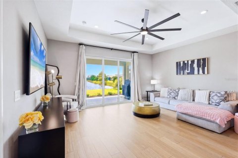 House in Bradenton, Florida 4 bedrooms, 226.12 sq.m. № 2197100 - photo 19