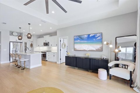 House in Bradenton, Florida 4 bedrooms, 226.12 sq.m. № 2197100 - photo 23