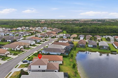 House in Bradenton, Florida 4 bedrooms, 226.12 sq.m. № 2197100 - photo 5