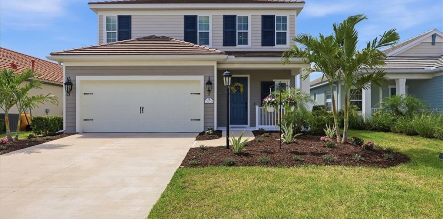 House in Bradenton, Florida 4 bedrooms, 226.12 sq.m. № 2197100