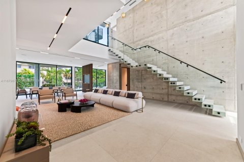 Villa ou maison à vendre à Miami Shores, Floride: 4 chambres № 1931367 - photo 19