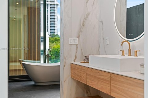 Villa ou maison à vendre à Miami Shores, Floride: 4 chambres № 1931367 - photo 26