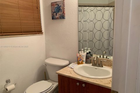 Снять в аренду кондоминиум в Дорал, Флорида 2 спальни, 104.33м2, № 1952684 - фото 10