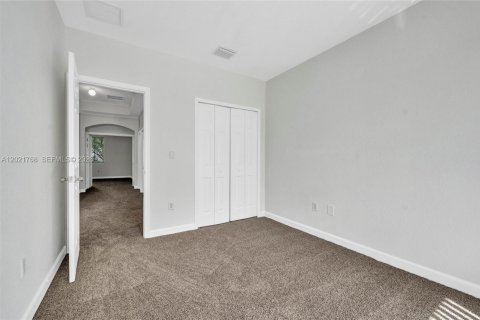 Touwnhouse à vendre à Homestead, Floride: 4 chambres, 174.93 m2 № 2263229 - photo 25