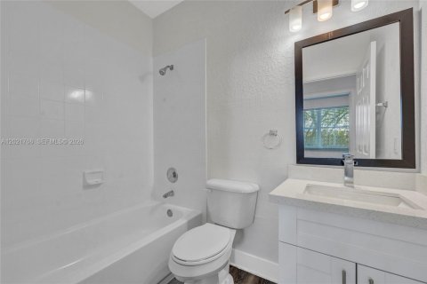 Touwnhouse à vendre à Homestead, Floride: 4 chambres, 174.93 m2 № 2263229 - photo 14