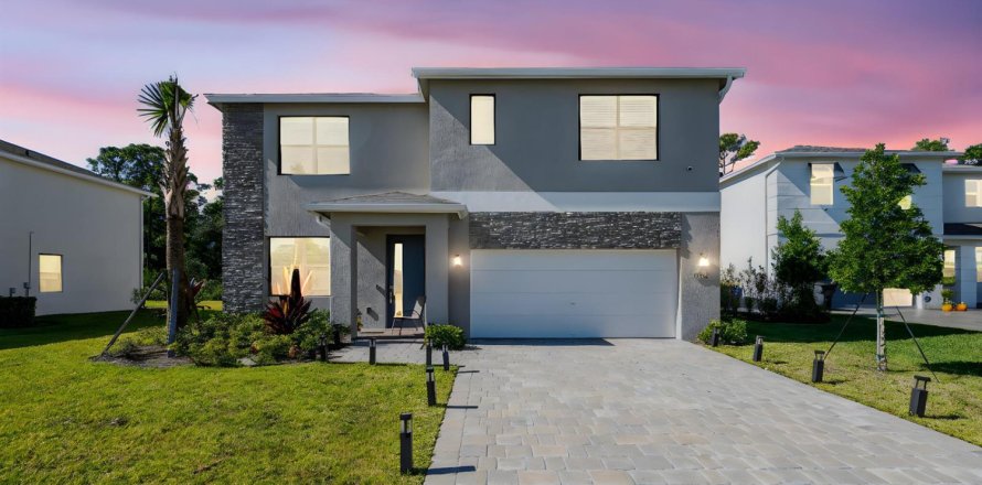 Casa en Stuart, Florida 5 dormitorios, 240.9 m2 № 2077861
