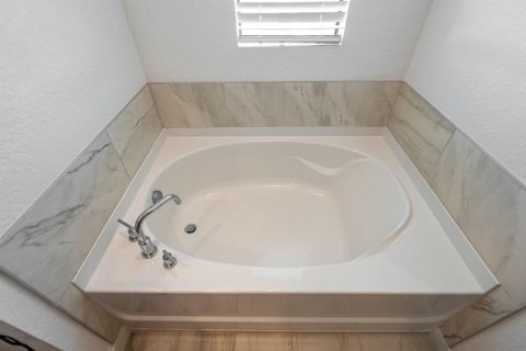 Casa en venta en Stuart, Florida, 5 dormitorios, 240.9 m2 № 2077861 - foto 23
