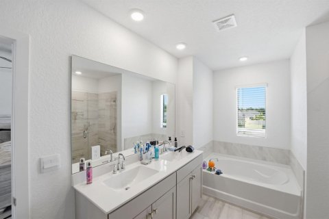 Casa en venta en Stuart, Florida, 5 dormitorios, 240.9 m2 № 2077861 - foto 24