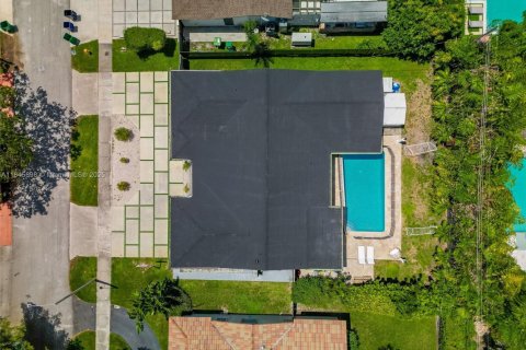 Villa ou maison à vendre à Aventura, Floride: 5 chambres, 263.56 m2 № 1849119 - photo 21