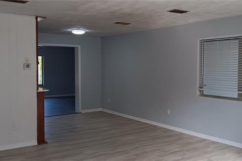 Casa en venta en Gainesville, Florida, 4 dormitorios, 153.47 m2 № 2100730 - foto 12