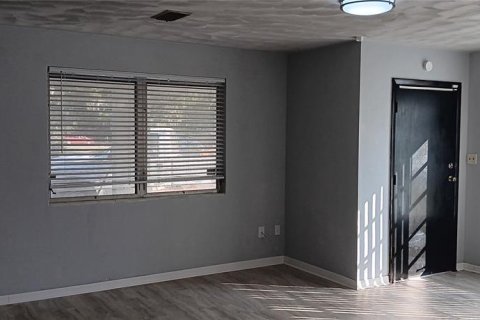 Casa en venta en Gainesville, Florida, 4 dormitorios, 153.47 m2 № 2100730 - foto 16