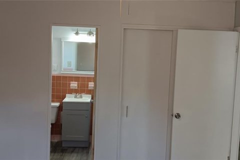 Casa en venta en Gainesville, Florida, 4 dormitorios, 153.47 m2 № 2100730 - foto 17