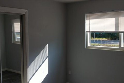 Casa en venta en Gainesville, Florida, 4 dormitorios, 153.47 m2 № 2100730 - foto 18