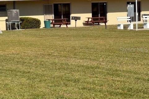 Condo in Saint Petersburg, Florida, 1 bedroom  № 2219553 - photo 23
