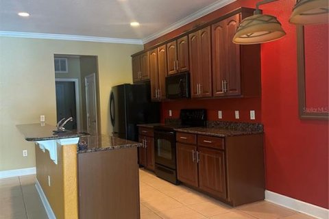 Condominio en venta en Davenport, Florida, 3 dormitorios, 191.29 m2 № 1648179 - foto 11
