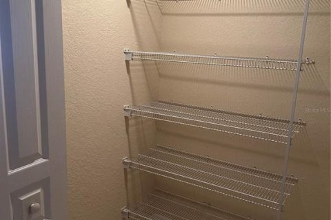 Condominio en venta en Davenport, Florida, 3 dormitorios, 191.29 m2 № 1648179 - foto 13