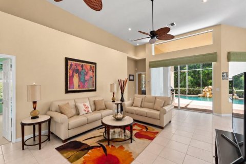 Villa ou maison à vendre à Port St. Lucie, Floride: 3 chambres, 208.19 m2 № 2368400 - photo 6