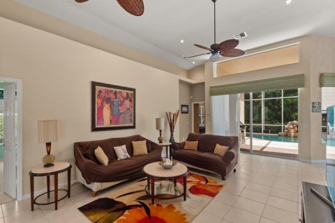 Villa ou maison à vendre à Port St. Lucie, Floride: 3 chambres, 208.19 m2 № 2368400 - photo 5