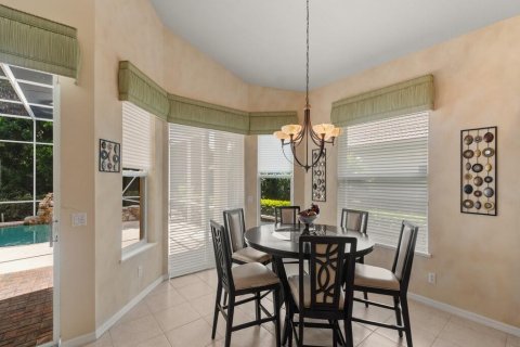 Villa ou maison à vendre à Port St. Lucie, Floride: 3 chambres, 208.19 m2 № 2368400 - photo 15