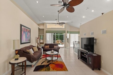 Villa ou maison à vendre à Port St. Lucie, Floride: 3 chambres, 208.19 m2 № 2368400 - photo 7