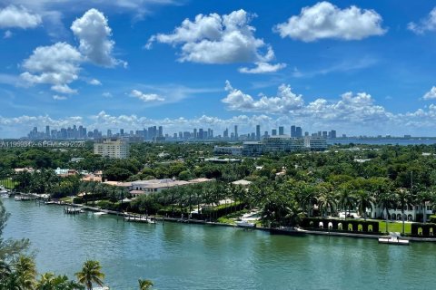 Condominio en alquiler en Miami Beach, Florida, 1 dormitorio, 87.51 m2 № 2030586 - foto 20