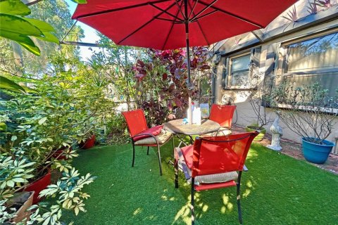 Купить виллу или дом в Коконат Крик, Флорида 2 спальни, 128.11м2, № 2005003 - фото 16