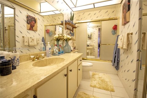 Купить виллу или дом в Коконат Крик, Флорида 2 спальни, 128.11м2, № 2005003 - фото 15