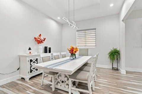 Villa ou maison à vendre à Tampa, Floride: 5 chambres, 304.07 m2 № 2398926 - photo 17