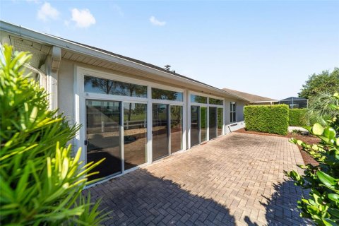 House in Ocala, Florida 3 bedrooms, 250.93 sq.m. № 2122663 - photo 8