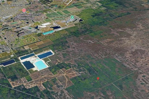 Propiedad comercial en venta en Homestead, Florida № 2054742 - foto 4