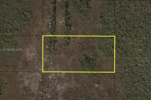 Propiedad comercial en Homestead, Florida № 2054742