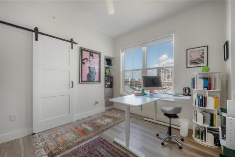 Condo in Tampa, Florida, 2 bedrooms  № 2156408 - photo 27