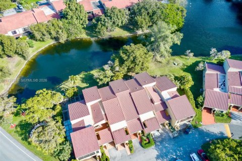 Touwnhouse à Doral, Floride 2 chambres, 168.15 m2 № 1997663