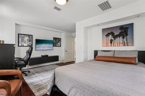 House in Orlando, Florida 3 bedrooms, 271.92 sq.m. № 1815296 - photo 26