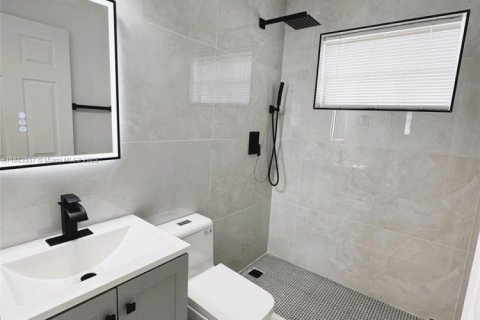 Casa en venta en Miami, Florida, 3 dormitorios, 80.27 m2 № 1978362 - foto 19