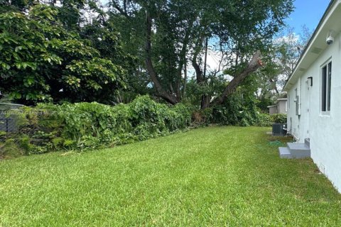 Casa en venta en Miami, Florida, 3 dormitorios, 80.27 m2 № 1978362 - foto 6